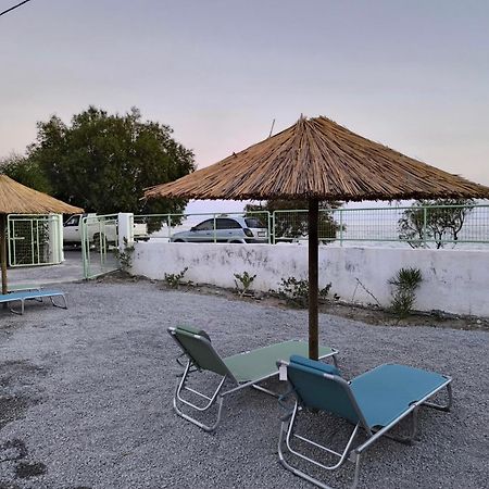Mini Villas Avra 케라토캄보스 외부 사진